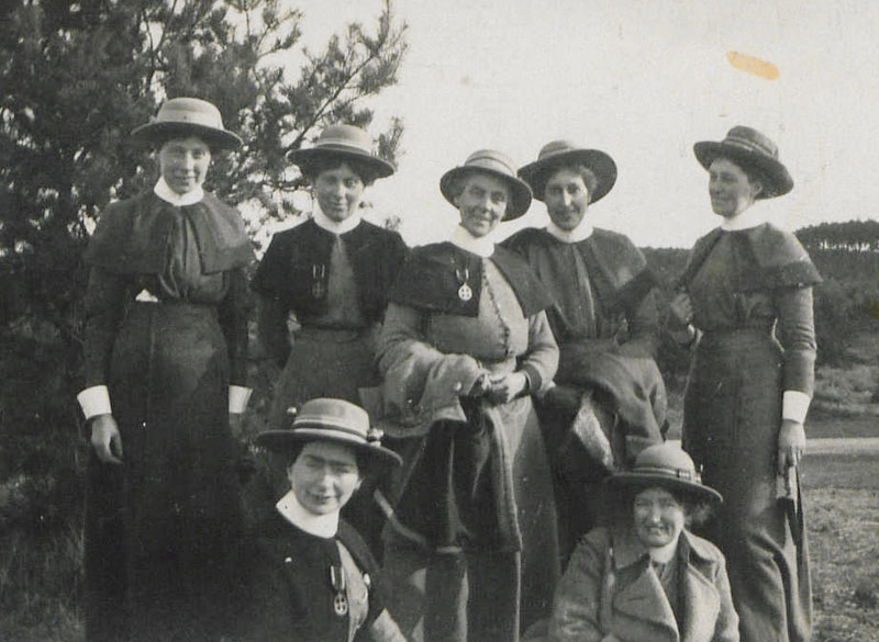 Members of Queen Alexandra's Imperial Military Nursing Service during the First World War (c.1914-18)