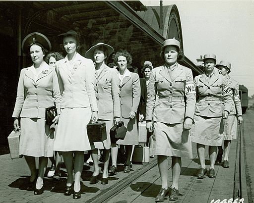 Newly arrived Women's Army Auxiliary Corps recruits, at Fort Des Moines, Iowa, 1942. (U.S. Army Signal Corps Collection).