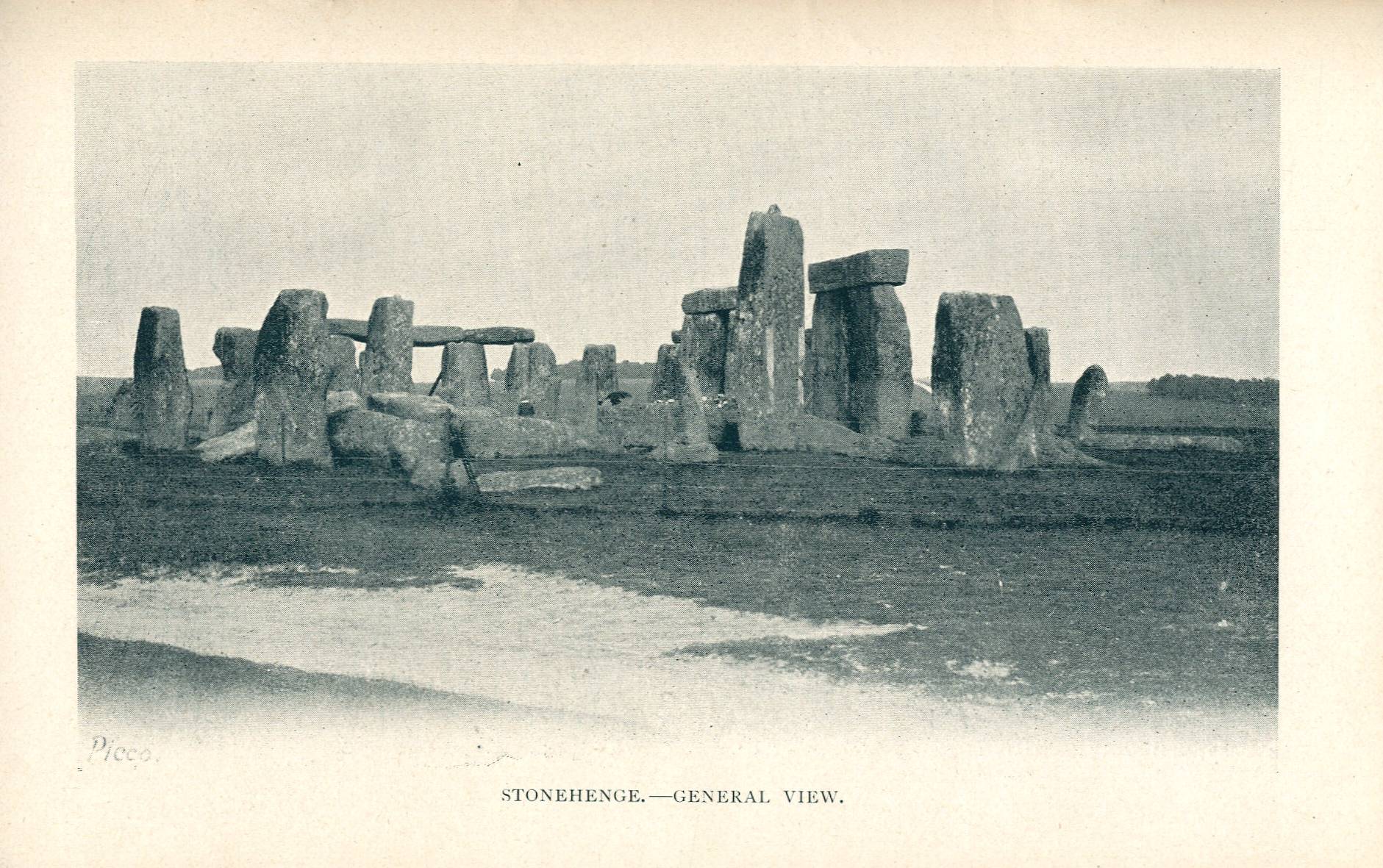 Stonehenge - General View